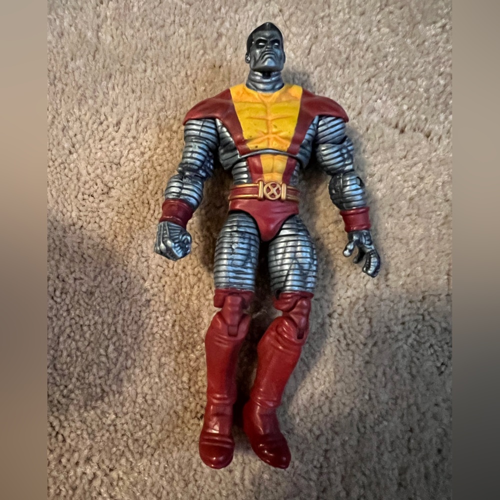 Colossus X-Men Marvel Universe Action Figure